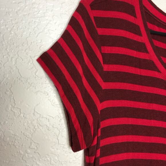 Cabi Sweet Talk maroon red striped ruffle hem jersey knit top Small #3631 - Picture 6 of 14